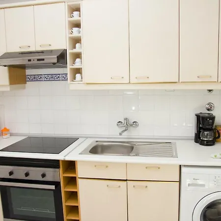 Toletum Apartment *